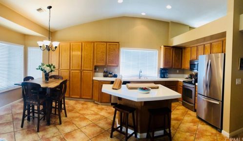 3626 Newbury Ct, Tracy, CA 95377-8758