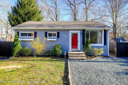 316 Bay Blvd, Berkeley Township, NJ 08721-2510