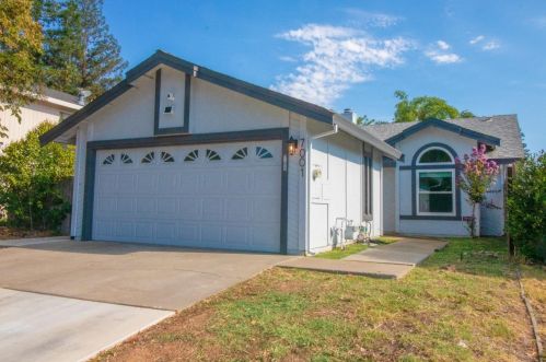 7001 Verdure Way, Elk Grove, CA 95758-4912