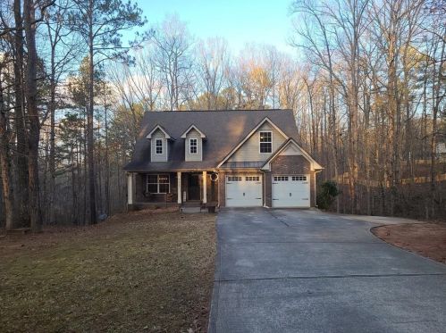 5447 Centry Dr, Villa Rica, GA 30180-8662
