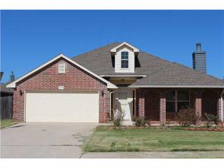 2421 Chadsford Ln, Yukon, OK 73099-5140