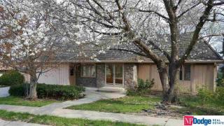 810 Ivy Ct, Bellevue, NE 68005-4719