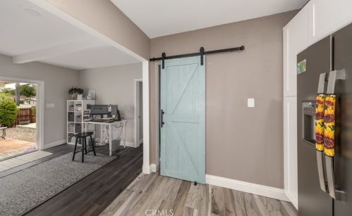 818 9th Ave, Upland CA  91786-4001 exterior