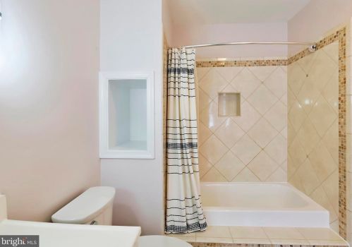 1920 Chapel Hill Rd, Silver Spring MD 20906-1113 exterior