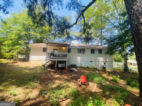 10103 Allen Dr, Porterdale, GA 30014-3714