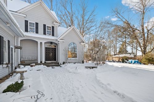 57 Lakeview Terrace Ext, Sandy Hook CT  06482-1467 exterior