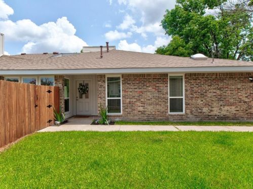 2923 Allister St, Dallas TX  75229-2460 exterior