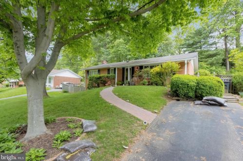 10417 Kinloch Rd, Silver Spring MD 20903-1243 exterior