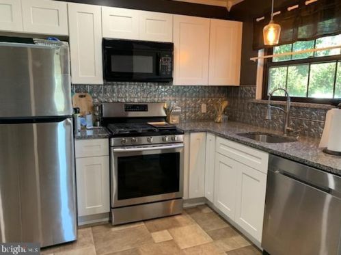 128 Westcott Ave, Trenton NJ 08610-5720 exterior