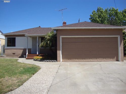 409 Lloyd Ave, San Leandro, CA 94578-4412