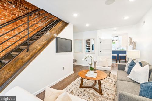2236 Hancock St, Philadelphia PA  19133-3719 exterior