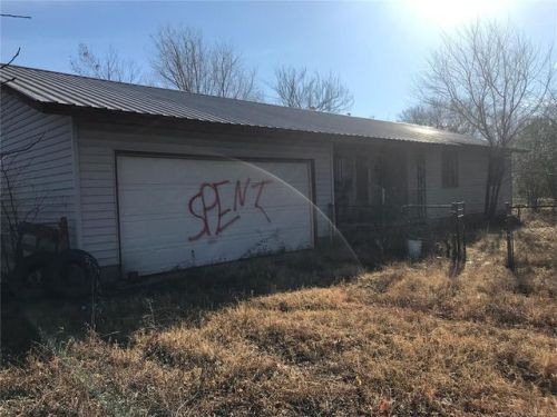 408 Saltwell St, Salina, OK 74365-2223