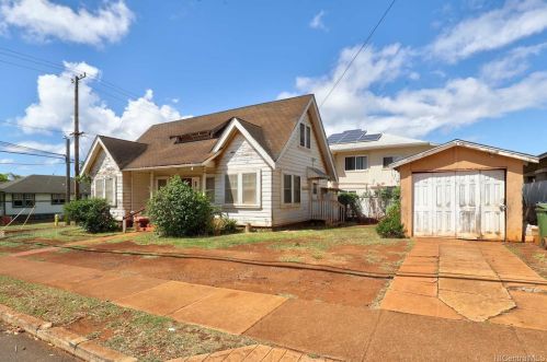 702 10th Ave, Honolulu, HI 96816-2214