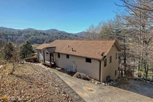 24 Wild Orchid Ln, Rabun Gap, GA 30568-3115