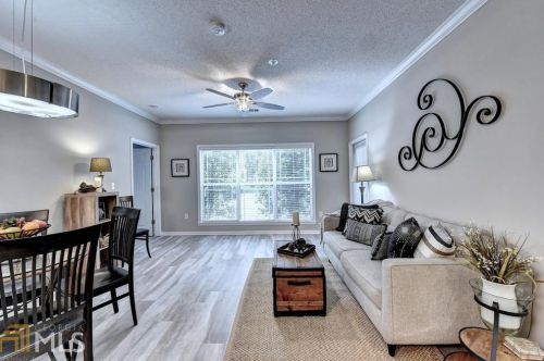 4333 Dunwoody Park, Atlanta GA  30338-5795 exterior