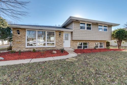 2512 Lockner Blvd, Joliet, IL 60431-9268