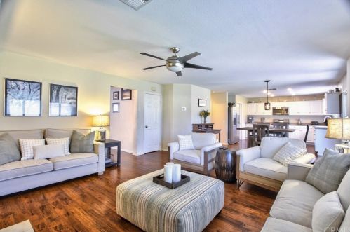 33057 Monte Dr, Temecula, CA 92592-3315