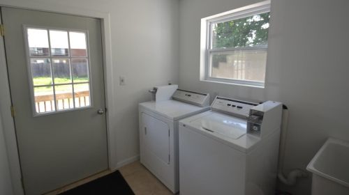 357 Greenwich St, Valpo IN  46383-6529 exterior