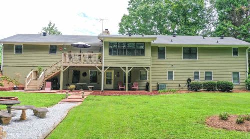 4153 Highway 155, Stockbridge GA  30281-4011 exterior