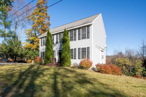 22 Kayla Ln, Hillsboro, NH 03244-6424