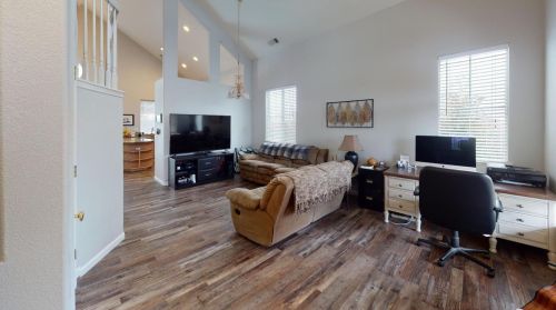 1913 Natchez Way, Modesto, CA 95355-8713