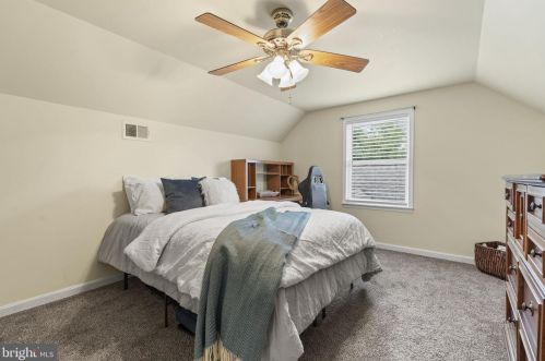 386 Palomino Pl, Charles Town WV  25414-4501 exterior