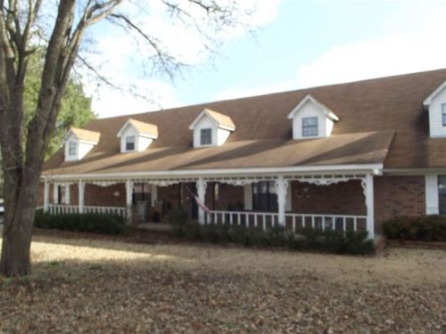 4105 Soderlund Cv, Millington, TN 38053-5851