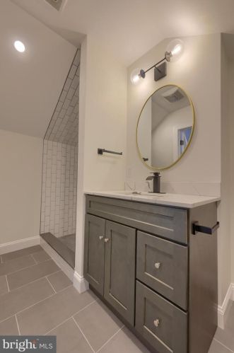 21 Mary St, Lancaster PA  17603-3424 exterior