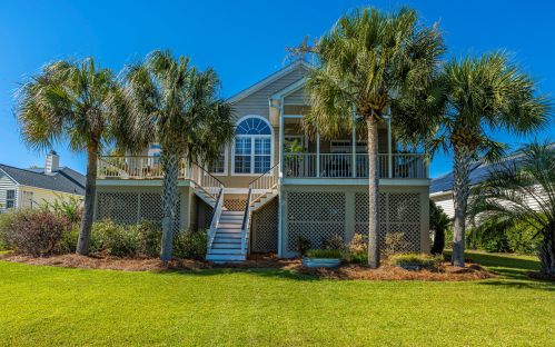2370 Cross Timbers Dr, Mount Pleasant, SC 29464-7566
