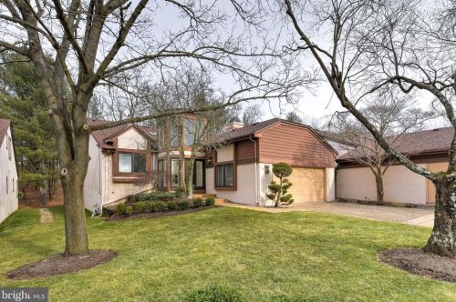 198 Sayre Dr, Princeton, NJ 08540-5802