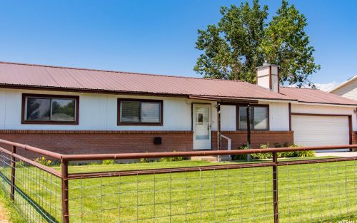 1421 3000, Vernal, UT 84078-8258