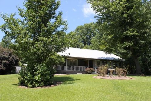 159 Dyan St, Rockingham, NC 28379-8845
