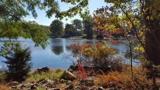 207 Hudson Ave, Hopatcong, NJ 07843-1709