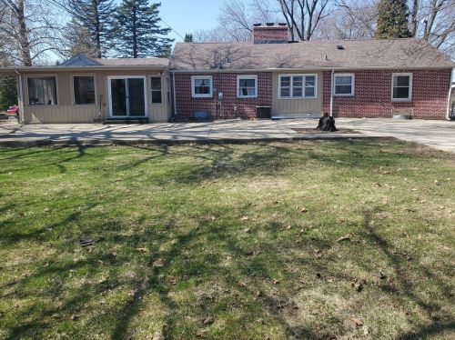 1506 Oakdale St, Rockford, IL 61108-6446