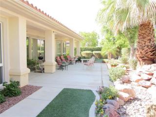 35132 Rosemont Dr, Palm Desert CA  92211-3741 exterior