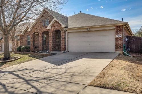 1220 Missionary Ridge Trl, Fort Worth, TX 76131-5218
