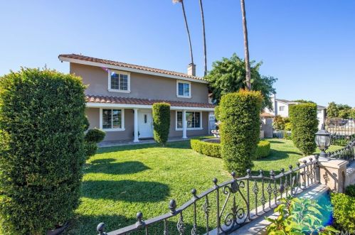 501 West St, Anaheim CA  92801-5951 exterior