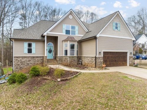 283 Palmer Ct, Jefferson, GA 30549-7307