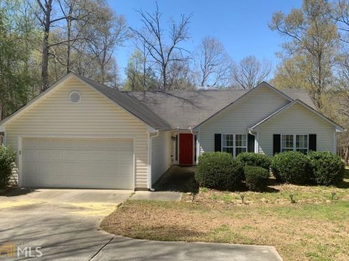 5121 Greenbriar Cir, Monroe, GA 30656-1532
