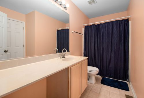 2912 Woodside Dr, Joliet IL  60431-8826 exterior