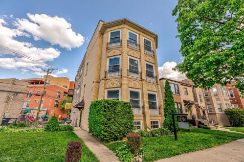 5739 Francisco Ave, Chicago, IL 60659-4800
