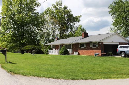 5430 Outer Dr, Aurora, IN 47001-1794