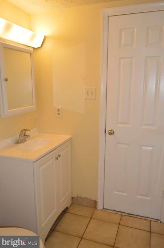 11310 Crescendo Pl, Silver Spring MD 20901-5045 exterior