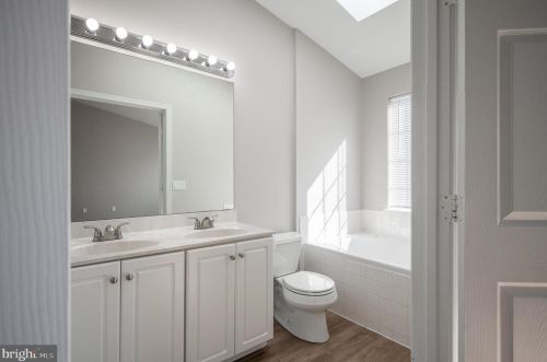 15136 Deer Valley Ter, Silver Spring MD 20906-6224 exterior