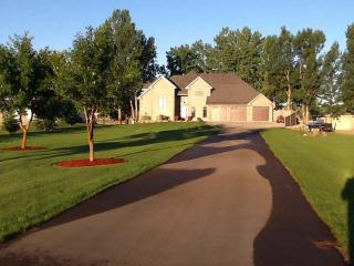 8030 Burnt Creek Island Rd, Bismarck, ND 58503-9278