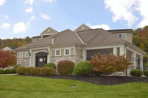 7222 English Dr, Cincinnati OH  45244-3147 exterior