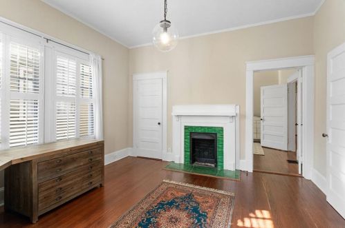 320 Ferguson St, Atlanta GA  30307-2085 exterior