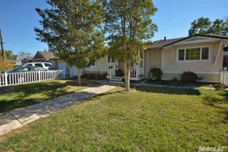 5528 Robertson Ave, Carmichael, CA 95608-3728