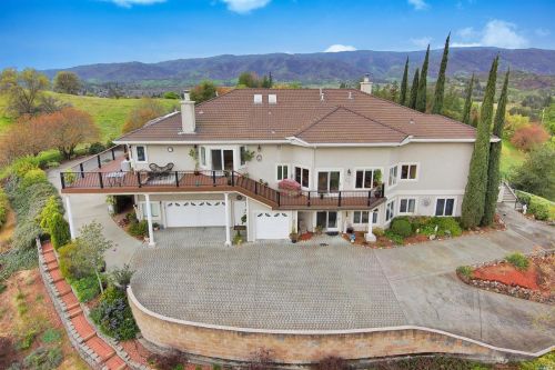 4140 Kappel Hill Dr, Vacaville, CA 95688-9755