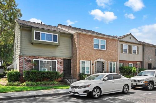 1262 Denver Ln, El Cajon, CA 92021-4780